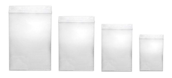 Transparente Beutel von links nach rechts der Größe nach absteigend geordnet.